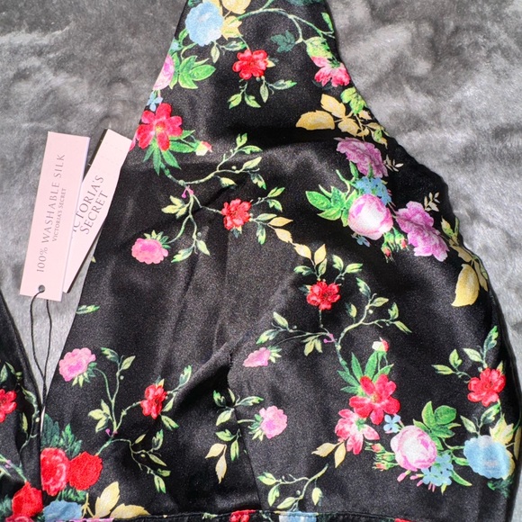 Victoria’s Secret 100% silk bralette lingerie top black bra floral L - Picture 2 of 4